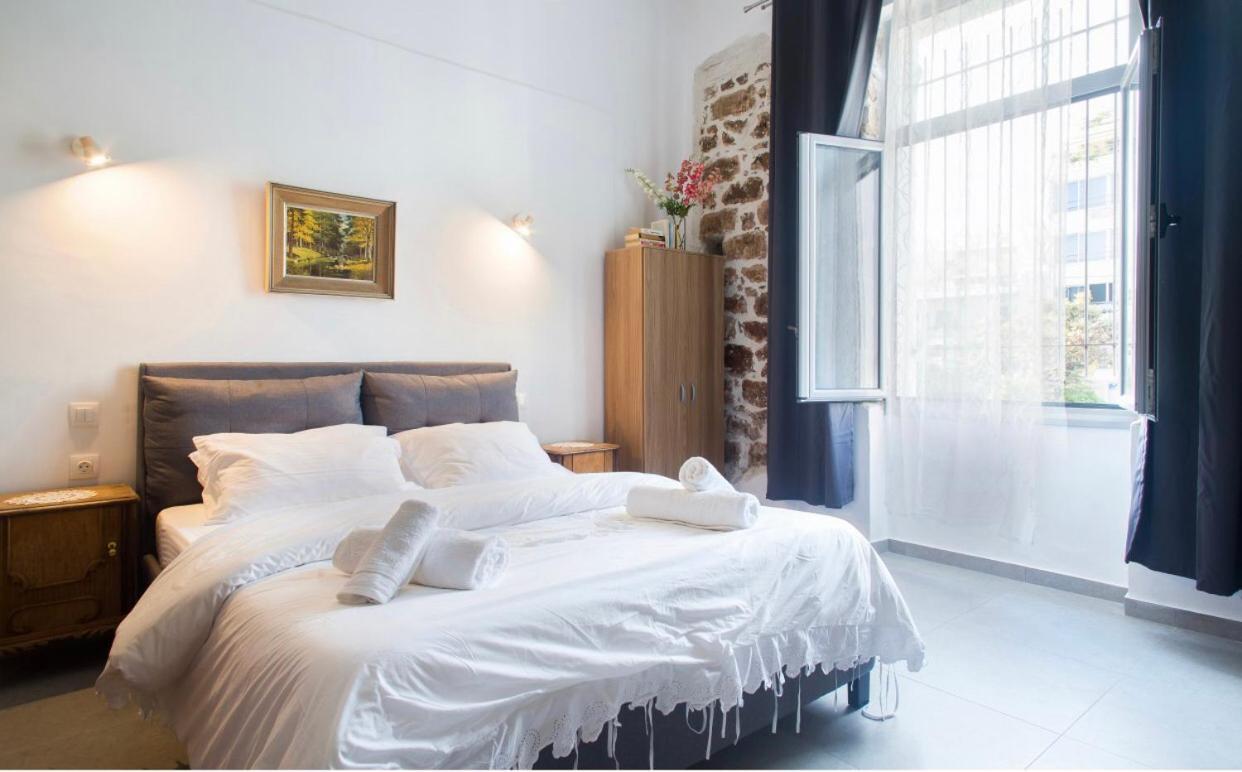 A Litte Taste Of Home Guest House Athen Eksteriør billede