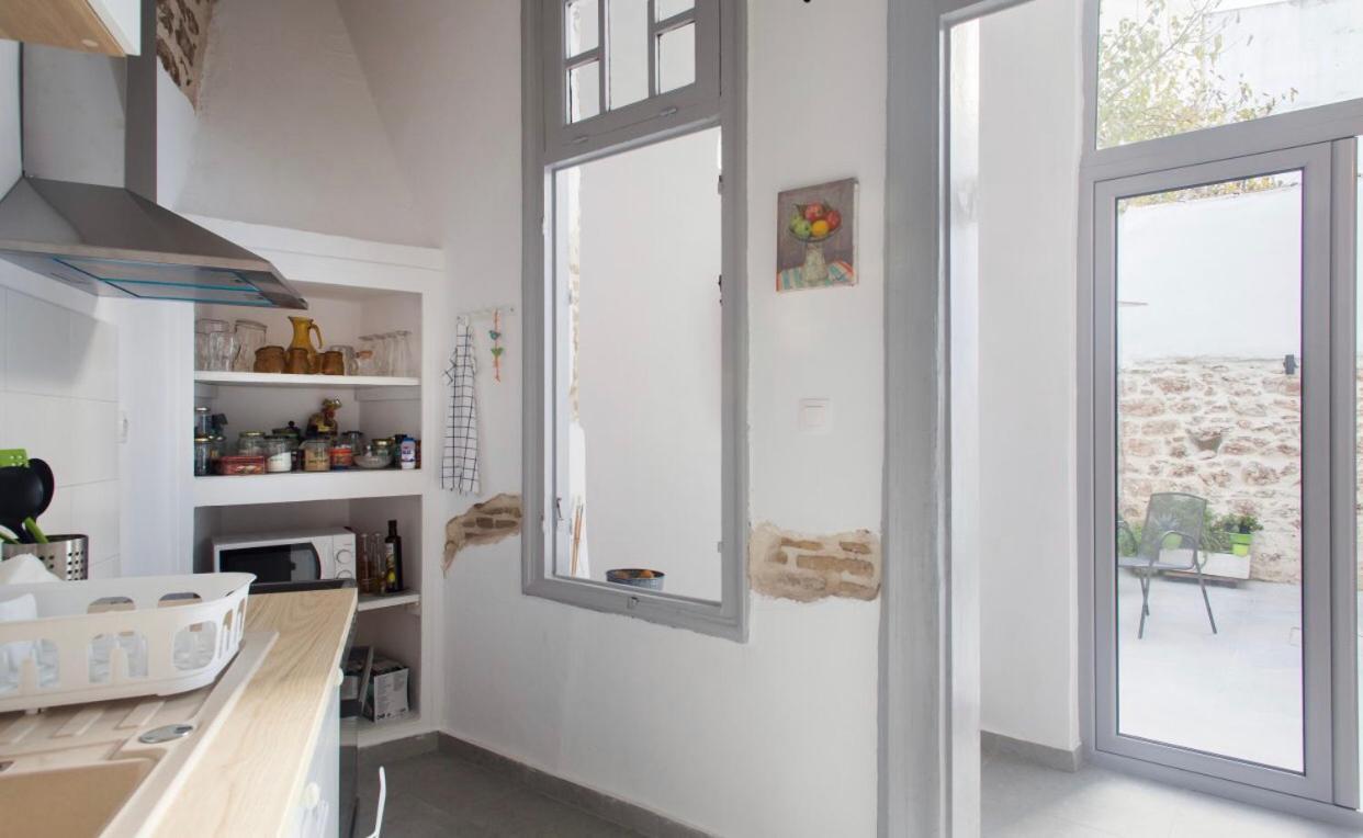 A Litte Taste Of Home Guest House Athen Eksteriør billede