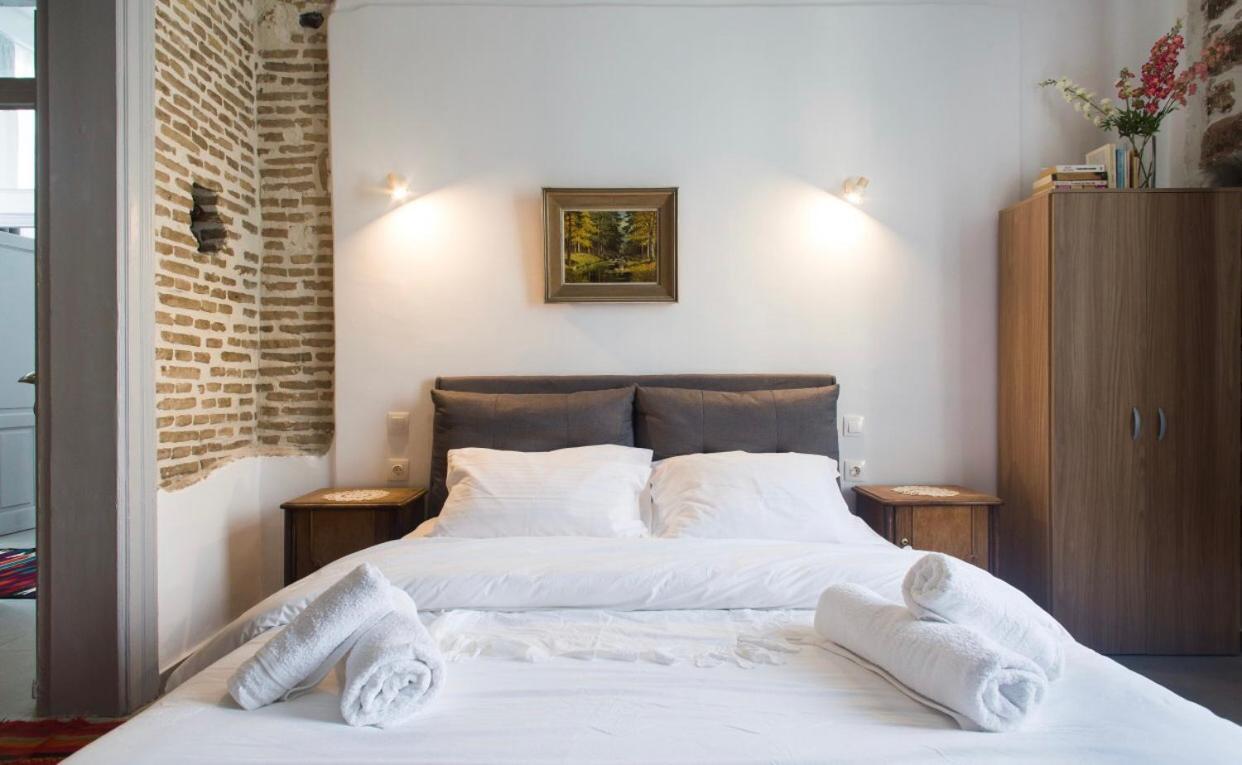 A Litte Taste Of Home Guest House Athen Eksteriør billede